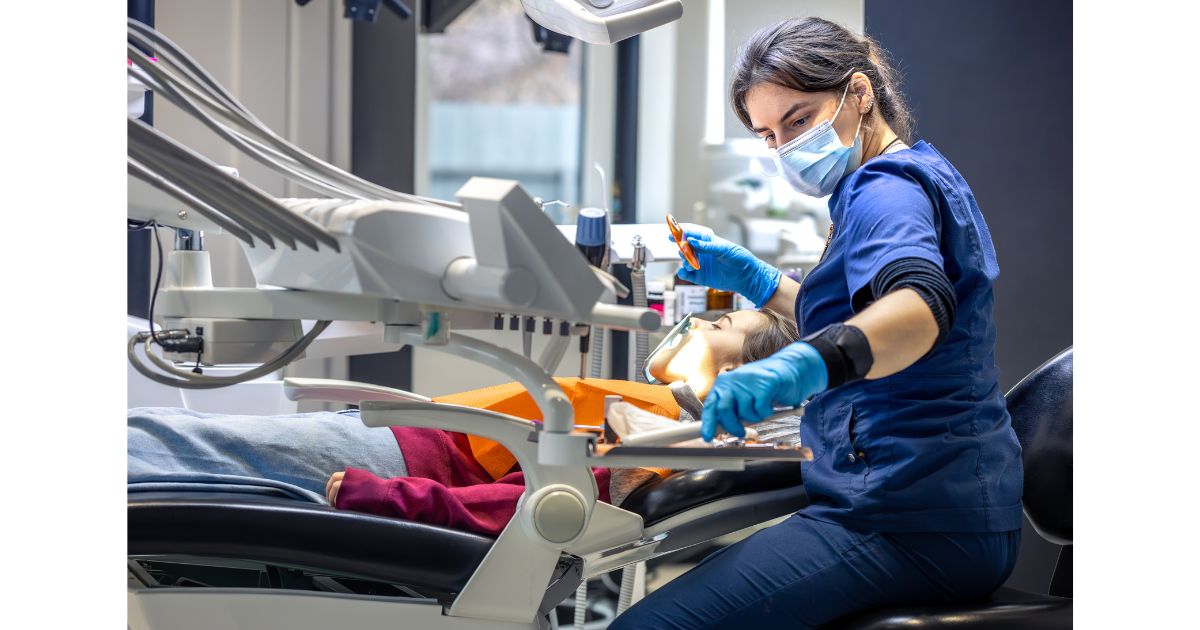 Finding the Best Dentist Derby for Complete Family Oral Care